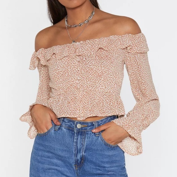 NASTY GAL BARDOT CROP TOP NWT - Picture 2 of 9